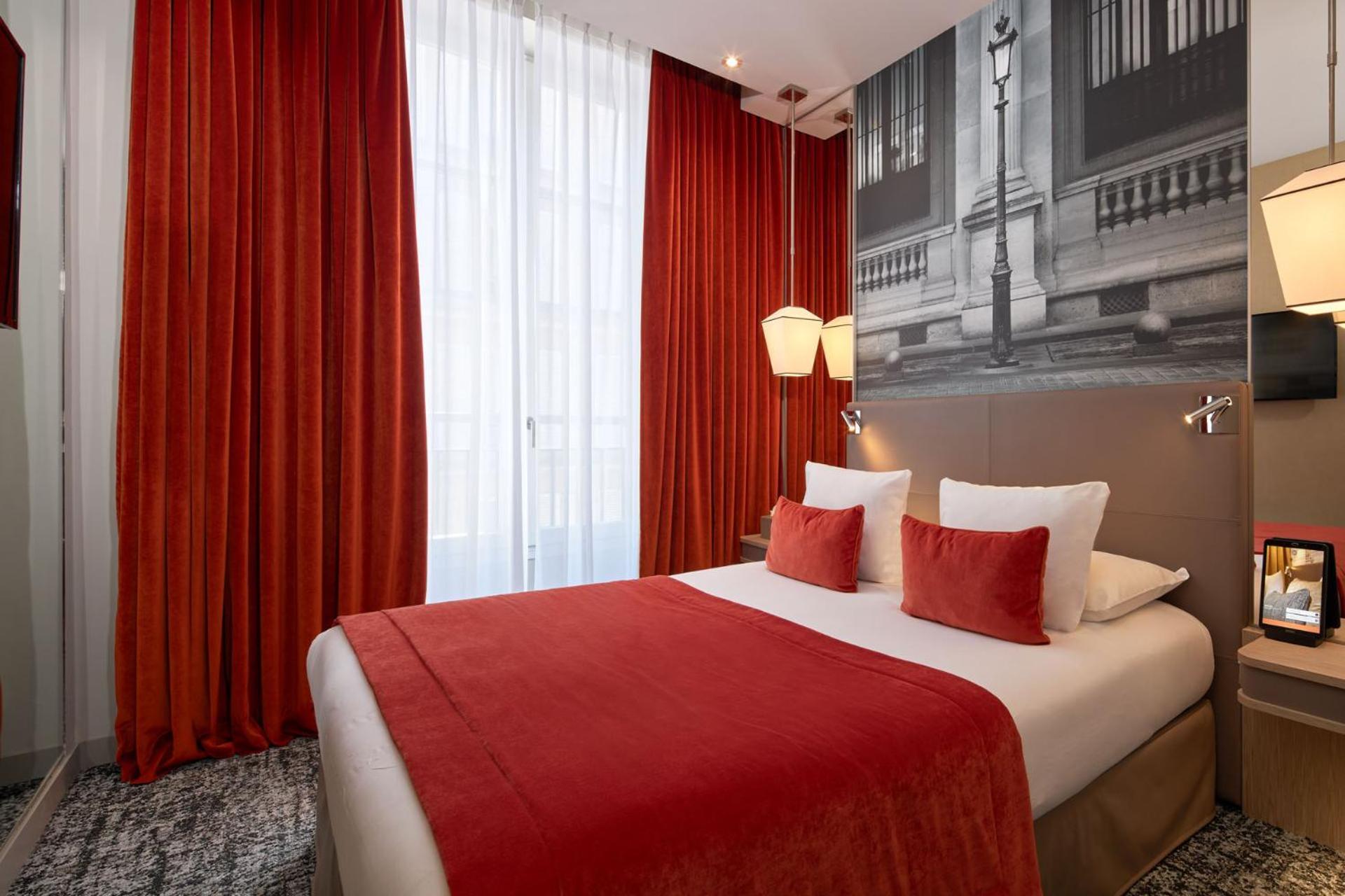 Hotel La Lanterne & Spa Paris Luaran gambar
